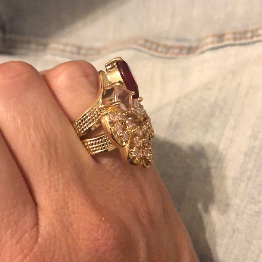 Adjustable gold ring - Picture 2 of 4